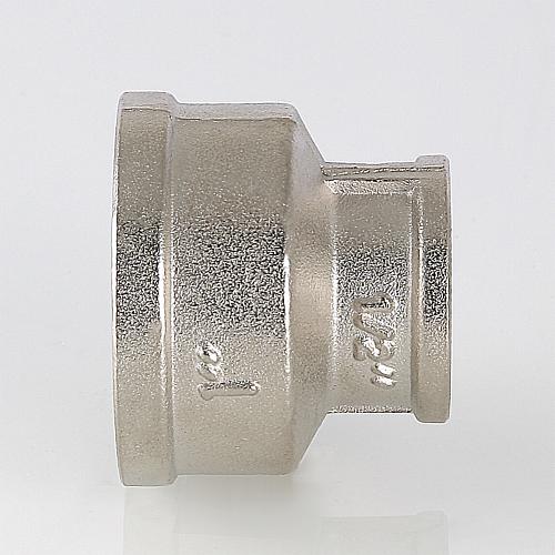 Valtec 3/4" x 1/2" Латунная никелированная муфта